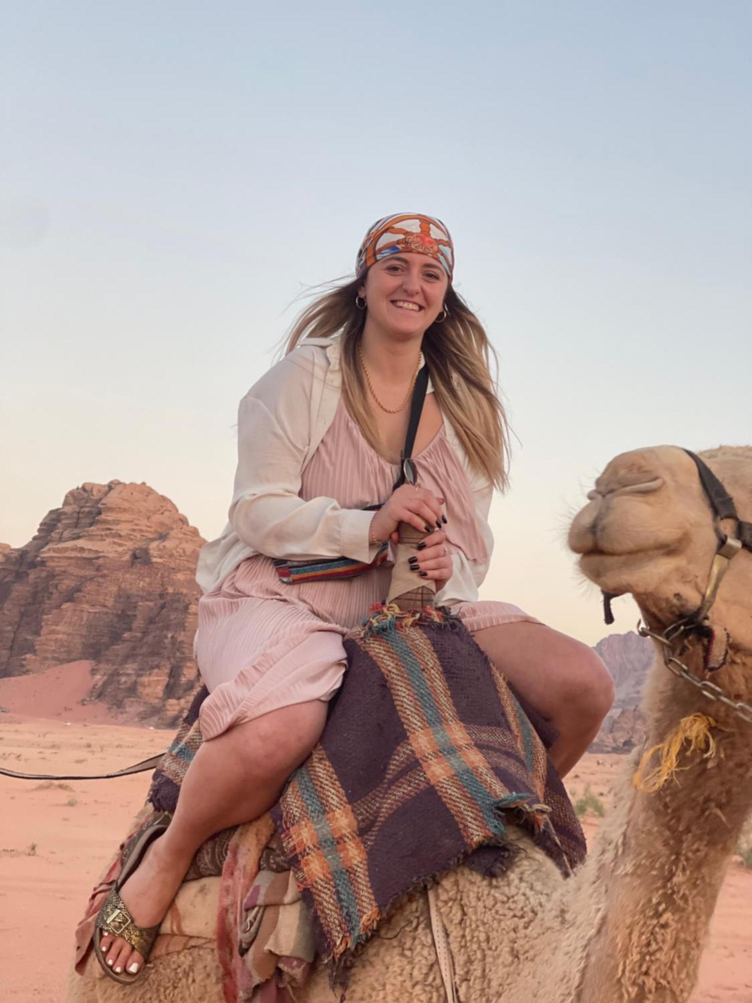 Wadi Rum Sunset Camp Ngoại thất bức ảnh